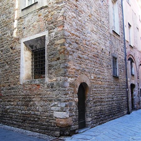 Palazzo Lengueglia B&B Albenga Luaran gambar