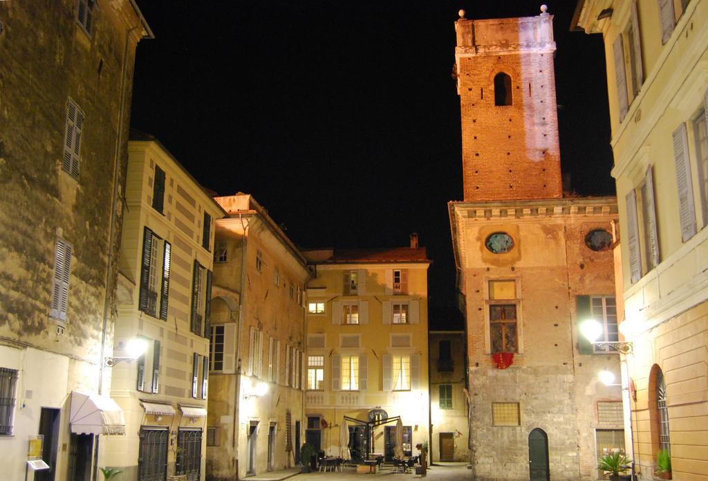 Palazzo Lengueglia B&B Albenga Luaran gambar